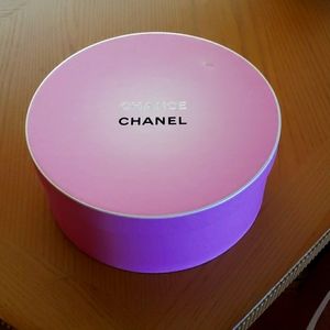 Chanel Chance Round Gift Box